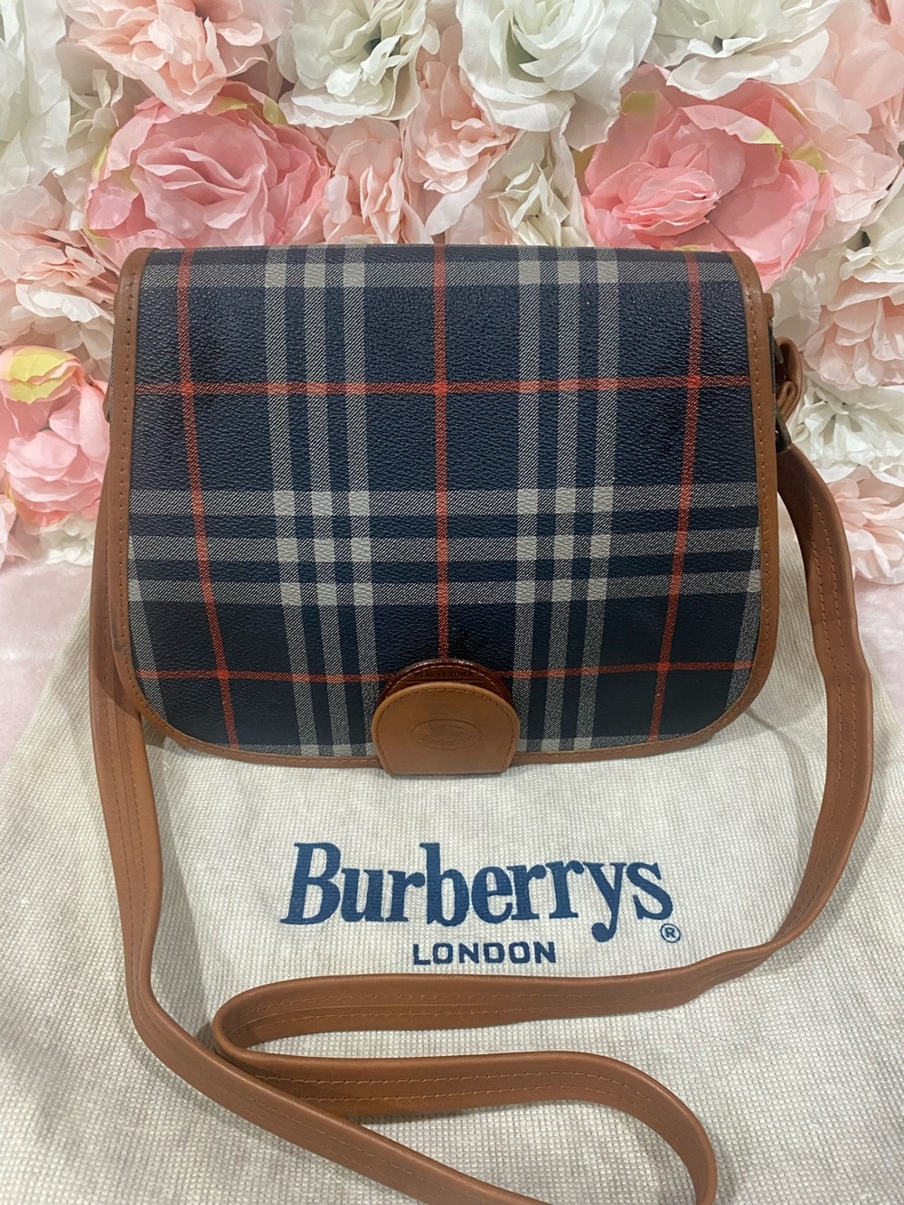 Burberrys Navy Haymarket Check Bag